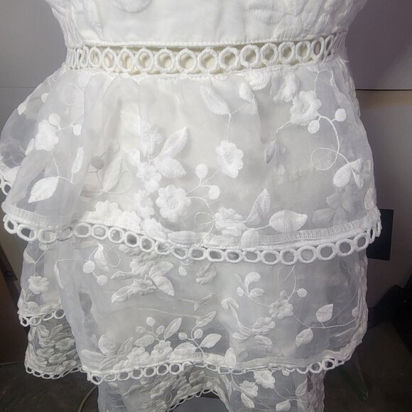 Lulus White Look So Sweet White Embroidered Lace Mini Dress Size S - Picture 8 of 8